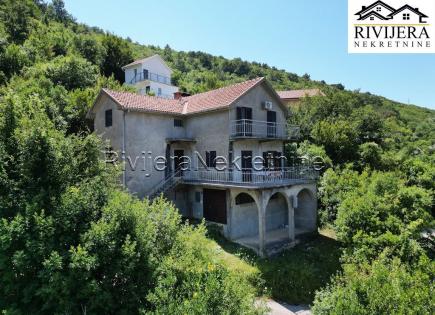 House for 357 000 euro in Herceg-Novi, Montenegro