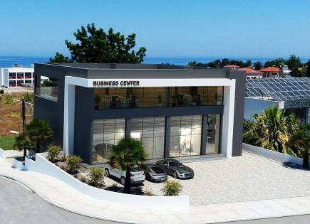 Propiedad comercial para 255 000 euro en Güzelyurt, Chipre