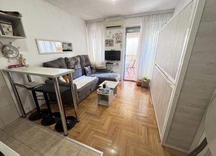 Piso para 78 000 euro en Budva, Montenegro