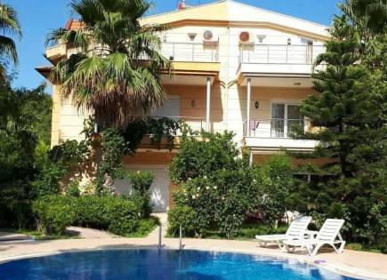 Villa para 1 887 euro por mes en Kemer, Turquia