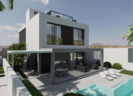 House for 779 000 euro in Agios Tychon, Cyprus