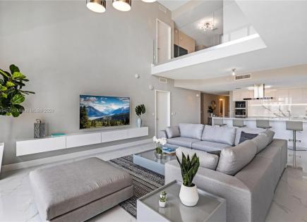 Appartamento per 2 409 201 euro a Miami, USA