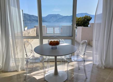 Maison pour 385 000 Euro à Tivat, Monténégro