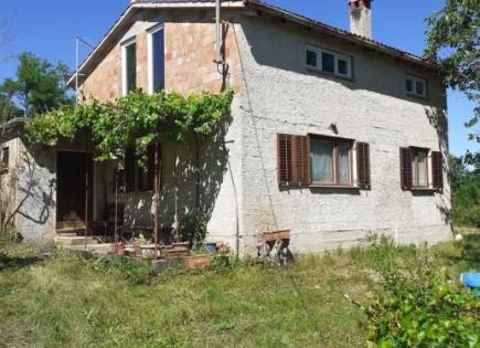 House for 480 000 euro in Tinjan, Croatia