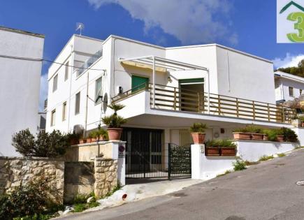 Wohnung für 179 000 euro in Lecce, Italien