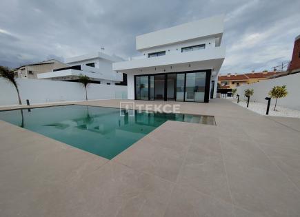 Villa for 936 000 euro in Alicante, Spain