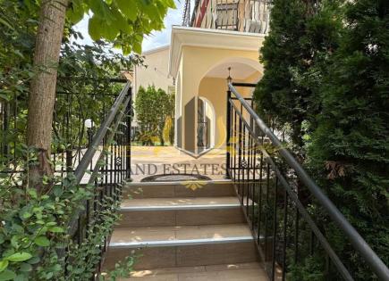 Villa for 185 000 euro in Elenite, Bulgaria