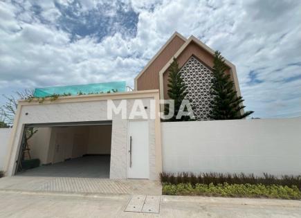 Villa for 324 834 euro in Pattaya, Thailand