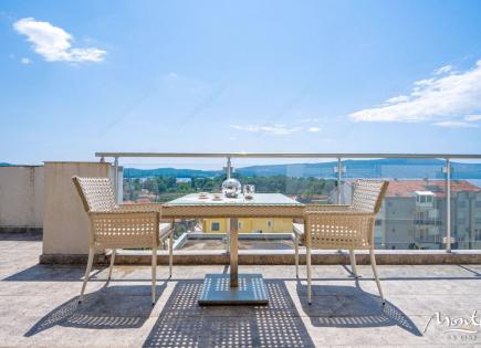 Penthouse pour 375 000 Euro à Tivat, Monténégro