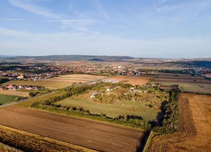 Land for 1 250 000 euro in Hungary