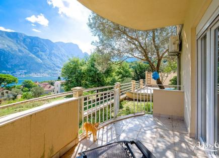 Wohnung für 200 000 euro in Kotor, Montenegro