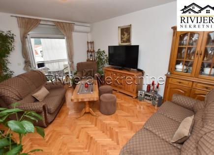 Wohnung für 210 000 euro in Herceg-Novi, Montenegro