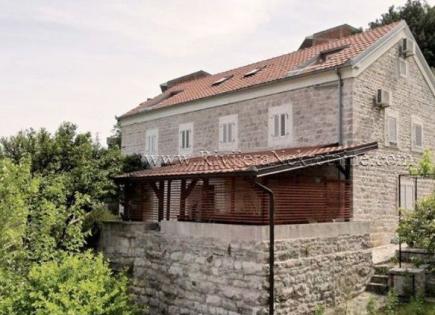 Haus für 500 000 euro in Kamenari, Montenegro