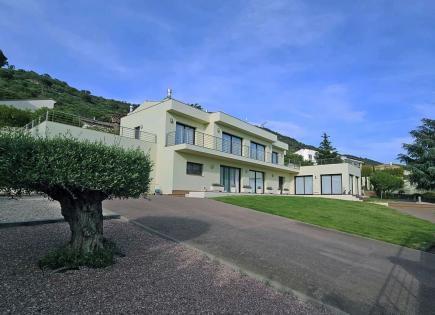 Villa for 1 750 000 euro in Pau, Spain