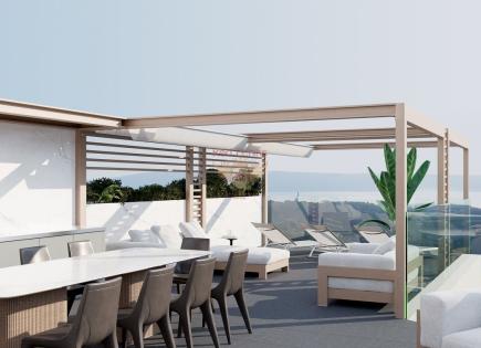 Appartamento per 675 000 euro a Tivat, Montenegro