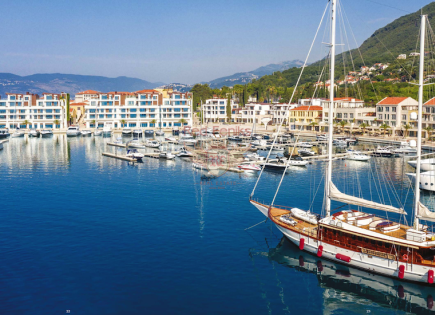 Wohnung für 370 000 euro in Herceg-Novi, Montenegro
