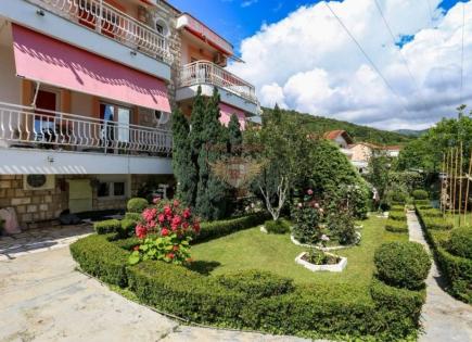 Casa per 450 000 euro a Herceg-Novi, Montenegro