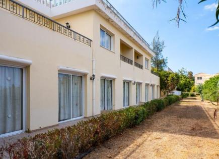 Commercial property for 4 000 000 euro in Paphos, Cyprus