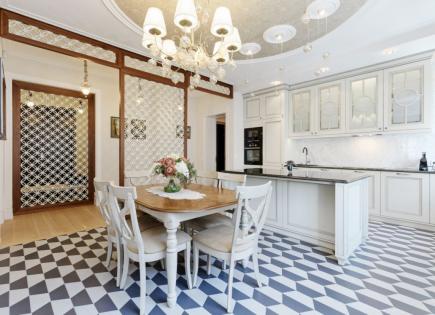 Flat for 800 000 euro in Riga, Latvia