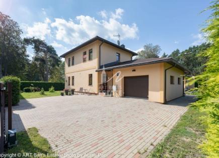 Casa para 320 000 euro en Jūrmala, Letonia