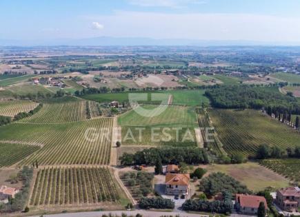Granja para 860 000 euro en Montepulciano, Italia