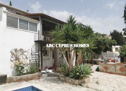 Villa for 499 000 euro in Kamares, Cyprus