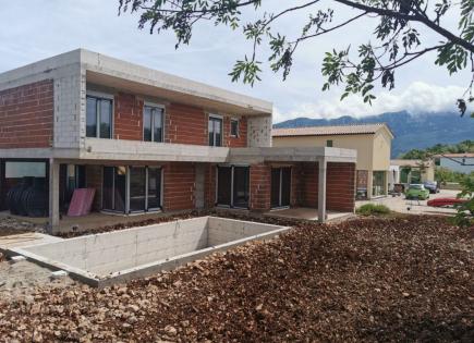 House for 495 000 euro in Krsan, Croatia