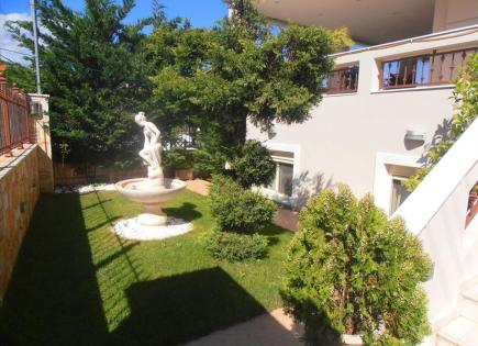 Casa per 900 000 euro in Attica, Grecia