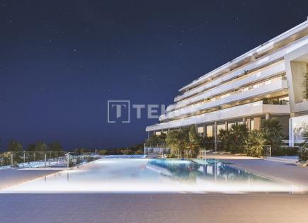 Penthouse for 1 200 000 euro in Fuengirola, Spain