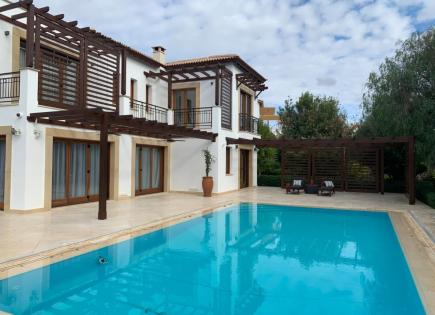 House for 3 300 000 euro in Kouklia, Cyprus