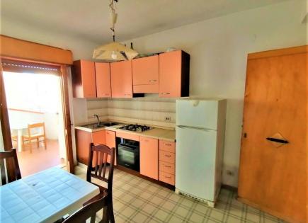 Wohnung für 28 000 euro in Scalea, Italien