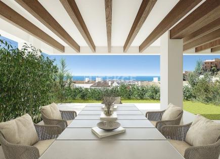 Apartment for 585 000 euro in Benahavis, Spain