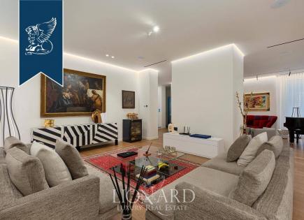 Villa in Milan, Italy (price on request)