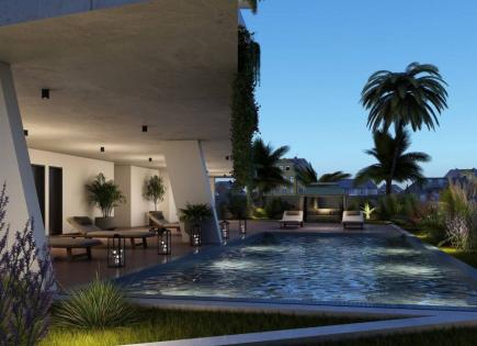Flat for 652 000 euro in Germasogeia, Cyprus