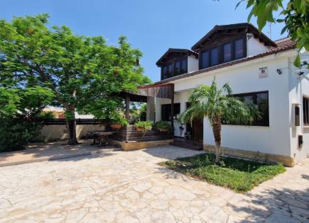 Maison pour 600 000 Euro à Aradippou, Chypre
