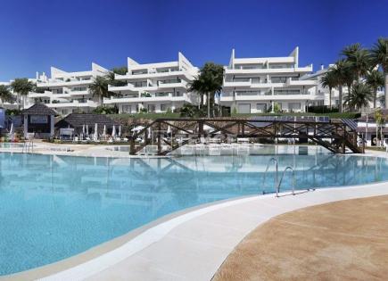 Ático para 815 000 euro en Estepona, España