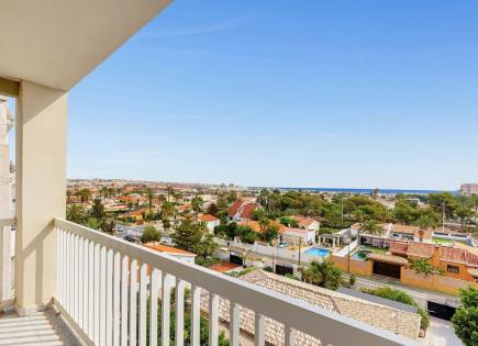 Ático para 175 000 euro en Torrevieja, España