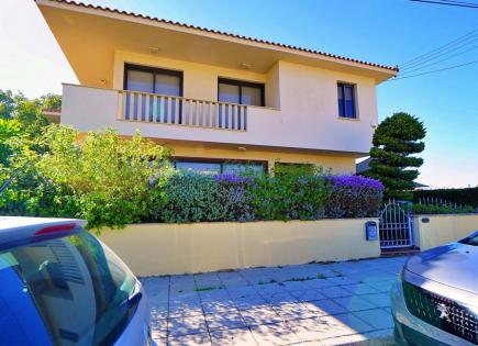 Villa für 750 000 euro in Larnaka, Zypern