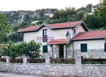 Villa pour 370 000 Euro à Herceg-Novi, Monténégro