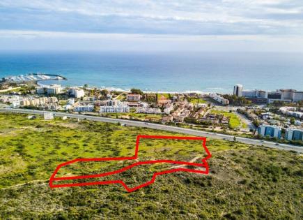 Land for 470 000 euro in Parekklisia, Cyprus