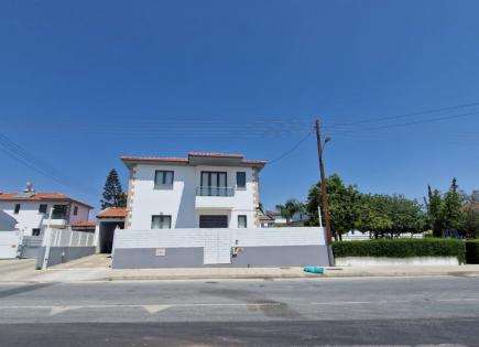 Haus für 2 000 euro pro Monat in Larnaka, Zypern