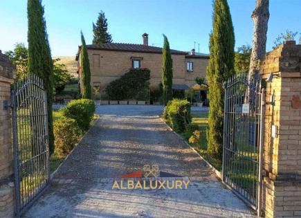 Villa für 1 500 000 euro in Buonconvento, Italien