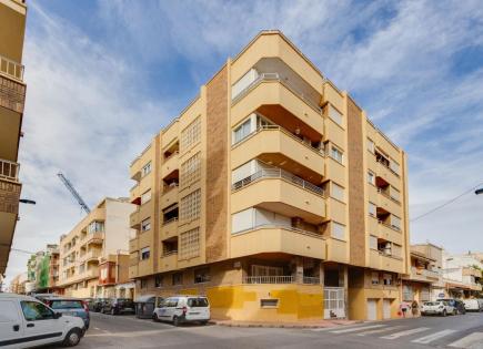 Piso para 172 000 euro en Torrevieja, España