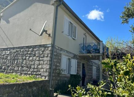 Casa para 1 000 euro por mes en Muo, Montenegro