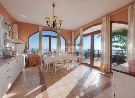 Villa pour 750 000 Euro au Monténégro