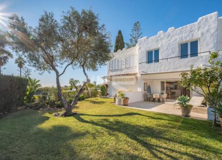 Villa für 775 000 euro in Marbella, Spanien