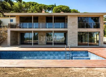 Villa for 1 450 000 euro in Cabrera, Spain