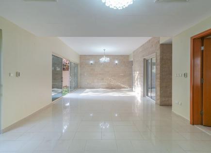 Villa for 1 118 725 euro in Abu Dhabi, UAE