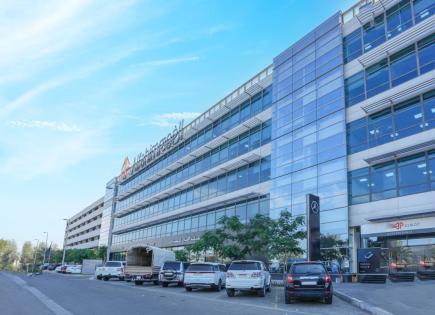 Proprietà commerciale per 18 774 euro al mese a Abu Dhabi, EAU