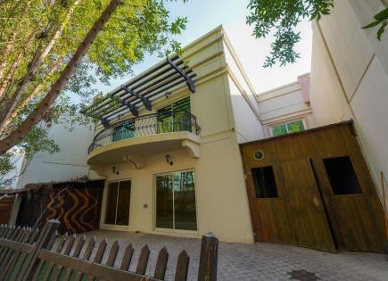 Villa para 730 239 euro en Abu Dabi, EAU